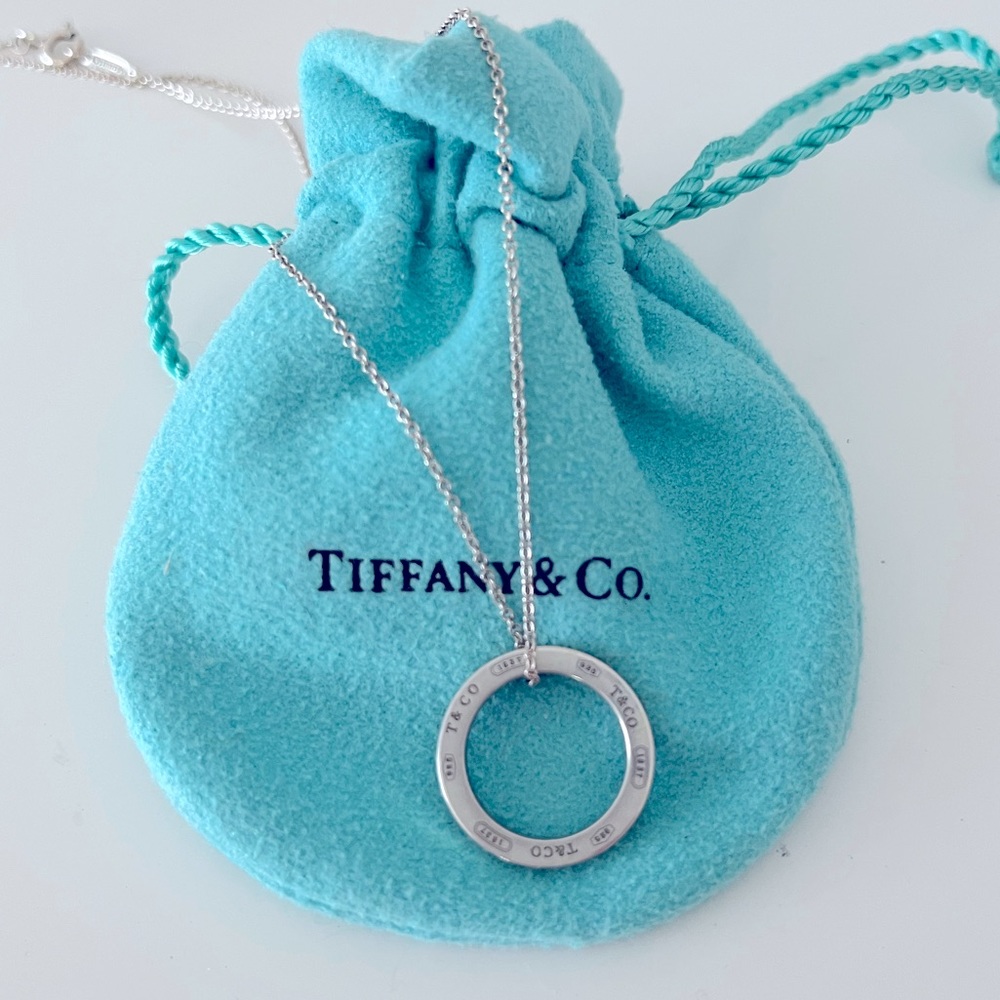 Tiffany & Co. 1837 sterling silver circle pendant necklace with dust bag